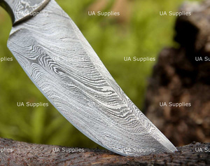 Couteau de chasse et de camping à lame fixe en acier Damas, manche en bois Pakka, lame de 4,5 pouces, longueur totale de 9 pouces, fabrication directe d'usine, OEM/ODM disponible - Product Image 5