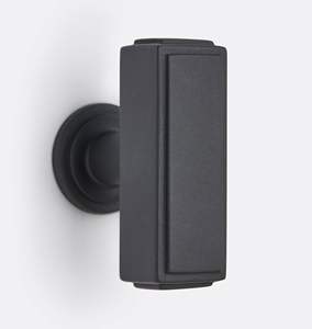 Poignées de porte en métal élégantes avec plaque arrière ronde en laiton mat, durables, élégantes et parfaites pour les intérieurs de maisons modernes ou classiques - Product Image 2