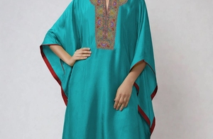 Hot Sale Beautiful Dubai Embroidery Breathable <b>Kaftan</b> Women V Neck Handmade Traditional Islamic Floor Length Polyester Clothing - Product Image 4