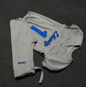 Uniforme de Fútbol Americano Personalizado por Sublimación para Adultos y Jóvenes, Uniforme de Fútbol Americano con Pantalones Acolchados - Product Image 4