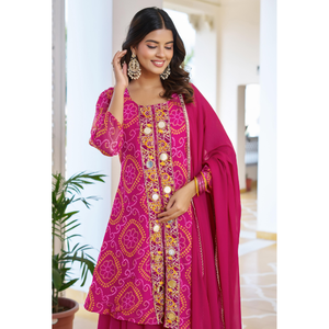 Ensemble de vêtements traditionnels pour filles en coton rose ethnique avec kurta, palazzo et dupatta en mousseline, collection pour les fêtes - Product Image 2