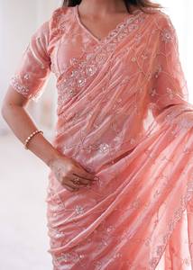 Magnifique soie de Bollywood avec de véritables perles lourdes, motifs Moti et fils, travail de Pallu en C avec bordure ajourée fantaisie - Product Image 2