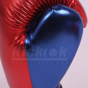 Guantes de Boxeo de Cuero Profesionales de Alta Calidad - Guantes de Combate Personalizables y Cómodos para Entrenamiento de Artes Marciales - Product Image 5