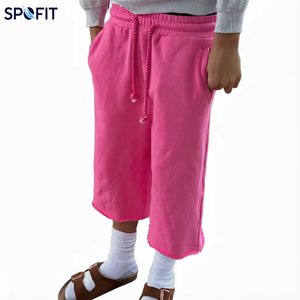 Shorts de survêtement capri roses pour hommes, taille mi-haute, en coton tricoté uni, avec cordon de serrage et poches, respirants, style décontracté - Product Image 1