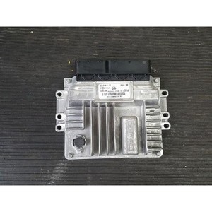 ECUs y Módulos de Computación Usados Korando Sports 6715400132 - Product Image 1