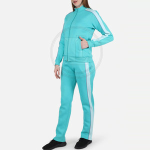Survêtement décontracté d'hiver pour femme avec capuche, design respirant, extensible et confortable pour la salle de sport et l'usage quotidien - Product Image 2