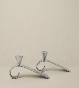 Candelabro Moderno de Acero Inoxidable con Doble Cono, Escultórico, Minimalista, Decorativo, Centro de Mesa - Product Image 6
