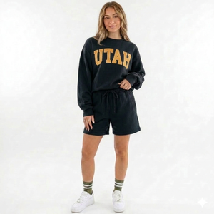 Conjunto Coordinado de Camiseta de Cuello Alto y Pantalones Cortos para Mujer, con Tela Transpirable, Comodidad y Estilo Informal - Product Image 1