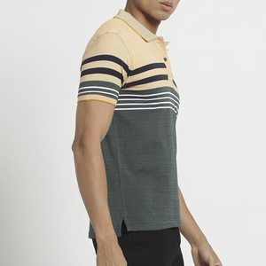 Camiseta Polo para Hombre con Bloques de Color, Manga Corta, Tejido de Punto, Rayas, Corte Regular, Diseño Beige, Gris, Negro y Blanco - Product Image 3