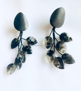 Princess Cut Real Horn and Epoxy Resin Drop <b>Earrings</b> Classic Flower Shape for Party and Traditional Dress for Fashion Walks - Product Image 3