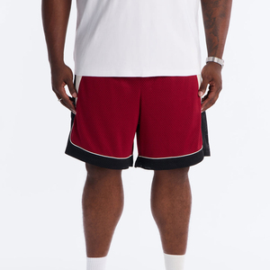 Shorts de sport respirants pour hommes, nouveau style, en maille rouge avec bordure contrastante, panneaux latéraux blancs, taille à cordon de serrage - Product Image 4