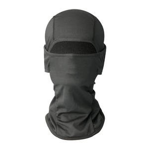 Cagoule d'hiver tricotée élégante pour femme, idéale pour l'équitation en extérieur, accessoire de mode très tendance et très demandé à l'international - Product Image 1