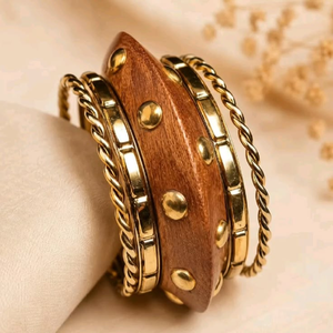 Bracelet en bois naturel tendance pour femmes, fait à la main, taille personnalisée - Product Image 5