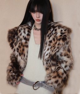 Chaqueta Corta de Piel Sintética de Zorro para Mujer, Estilo Deportivo, Invierno, Diseño de Leopardo/Guepardo, Manga Larga, Resistente al Viento, Tallas Grandes - Product Image 1