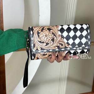 กระเป๋าสตางค์หนังแท้ลายตารางดอกไม้หรูหรา สีดำและสีขาว ป้องกัน RFID สำหรับใส่เงินสด บัตร เหรียญ และของใช้เดินทาง - Product Image 1