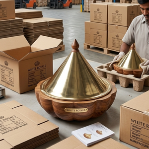 Ensemble de plats de service en teck cannelé de style arabe, ensemble de tajines et casseroles en métal élégant et luxueux pour l'hôtellerie haut de gamme et les cadeaux festifs - Product Image 6