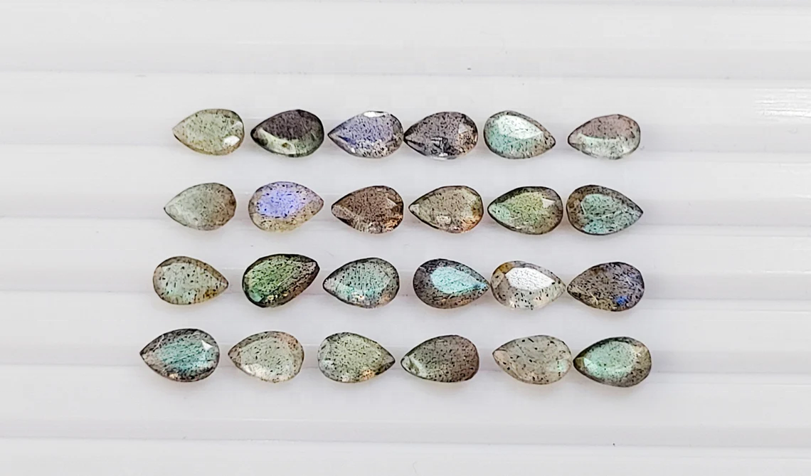 เช่นเดียวกับภาพ