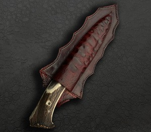 Cuchillo Artesanal para Camping y Caza con Hoja Recta de Acero Inoxidable, Mango de Cuerno con Recubrimiento en Polvo y Funda de Cuero. OEM/ODM Disponible. - Product Image 6
