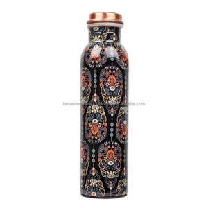 Botella de Metal y Cobre para Bebidas, Tapa Hermética Ayurvédica, Diseño Multicolor Esmaltado - Product Image 1