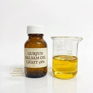 Huile de balsam de Gurjun de qualité supérieure Aroma Atsiri Indonésie, légère, 58%+, avec un arôme boisé profond pour la parfumerie - Product Image 1