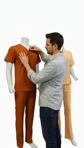 Ensemble de blouses médicales unisexes, haut à col en V et pantalon, respirant et léger, uniforme d'hôpital, fabricant OEM - Product Image 5