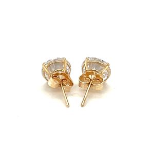 Pendientes de Oro Amarillo de 14k con Circonita Cúbica Facetada de Tono Blanco (7mm) y Anillos de Diamantes - Product Image 3