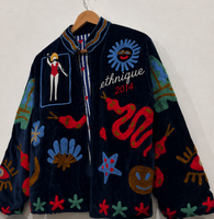 Chaqueta Bomber de Terciopelo Transpirable Tejida Ethnique 2014 con Patrones de Letras de Dibujos Animados Bordados, Manga Larga, Forro de Nailon para Mujer