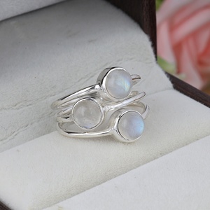 Bague en argent sterling 925 avec pierre de lune arc-en-ciel, pierre de naissance, triple pierre de lune naturelle, style bohème, empilable, pour femme - Product Image 3