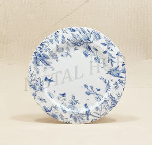 Assiette de présentation ronde décorative en métal avec motif floral émaillé oiseau bleu, vaisselle en acier inoxydable pour la mise en place de la table - Product Image 4