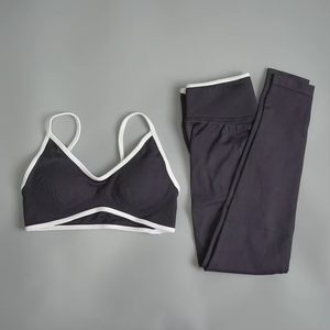 Conjunto de Yoga Cómodo y Sólido para Mujer, Ropa Deportiva, Spandex/Poliéster, Cintura Elástica, Transpirable, Elástico en Cuatro Direcciones, Personalizable - Product Image 1