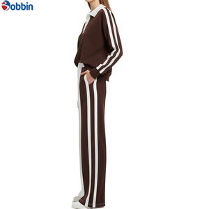 Conjunto Deportivo Bobbin para Mujer, Rayas Blancas y Marrones, Manga Larga, Corte Holgado, Informal, Superventas, Diseño Personalizado en Contraste, Ropa Deportiva de Otoño - Product Image 1