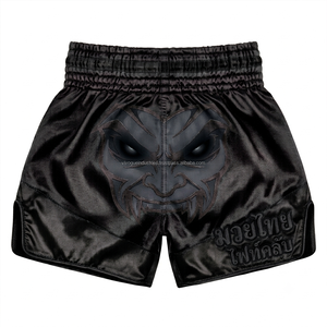 Shorts de boxe Muay Thai respirants et extensibles en polyester 100% de qualité supérieure, patch personnalisé OEM, vente en gros - Product Image 4