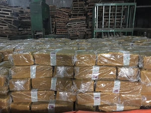 Matière première de haute qualité en caoutchouc naturel SVR 3L conforme à l'industrie pour la production de pneus et divers produits en caoutchouc - Product Image 6