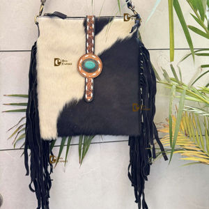 Vente chaude Style bohème cuir de vache frange sac à main femmes Handtooled sculpture lettre couleur personnalisée doublure en Nylon souple voyage - Product Image 1