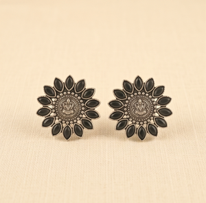 ต่างหูเพชรดำ DIVYORO - Product Image 1