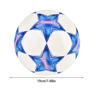Balón de fútbol profesional pakistaní de cuero premium, cosido a mano, de tamaño personalizado, material TPU, alta calidad, tradicional. - Product Image 1