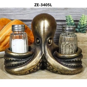 Octopus Figurine Salt And Pepper Shakers Set Bronze Metal Craft <b>6</b> 4/8 In Wide Home Decor - Product Image 4