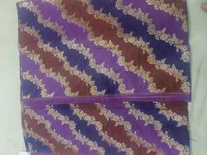 Tissu en soie brocart riche pour saris, chemisiers, lehengas, textile jacquard traditionnel tissé pour la mode ethnique nuptiale - Product Image 2