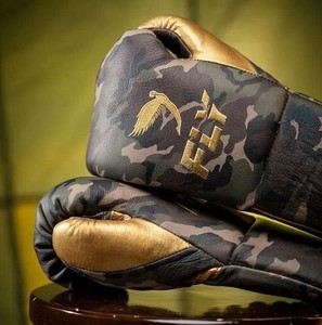 ถุงมือชกมวย MMA แบบมืออาชีพสั่งทำพิเศษ คุณภาพสูง หนังวัวแท้ สำหรับฝึกซ้อมมวยและยิม รุ่น CP-BG-229 สำหรับทุกเพศ - Product Image 1