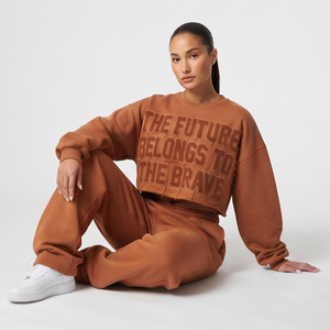 Conjunto Deportivo para Mujer, Sudadera Corta de Felpa Ecológica, Pantalones Holgados Largos con Efecto Desgastado, Estilo Hip Hop, Corte Regular - Product Image 2
