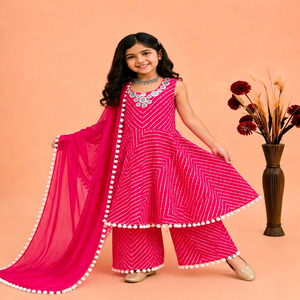 Ensemble Anarkali imprimé numérique pour fille avec dupatta, idéal pour les tenues traditionnelles indiennes et pakistanaises, coupe ample - Product Image 1