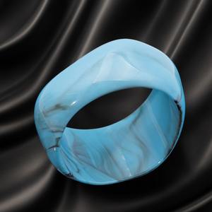 Brazaletes de Resina Hechos a Mano con Impresión Digital, Teñido Liso, Accesorios de Moda Premium Hechos a Mano para Mujer, Marca TCE, Modelo Tce00 - Product Image 3