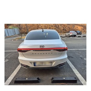 2020 for Hyundai Grandeur 2.5 50,718 km Automatic Gear Box Leather Seats Rear Camera with Left Steering - Product Image 5