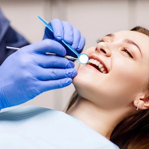 <b>Plastic</b> Dental <b>Mirror</b> Reusable Random Oral Inside Checking <b>Mirrors</b> Dentist Tool Teeth Cleaning Sight <b>Mirrors</b> for Teeth Whitening - Product Image 5