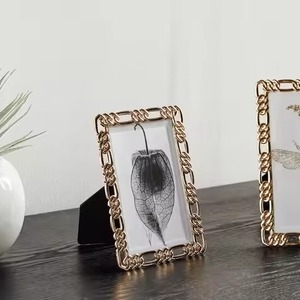 Marco de Fotos Moderno de Metal y Vidrio, Decorativo para Exhibición de Imágenes, Decoración del Hogar - Product Image 6