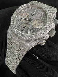 Montre à quartz analogique personnalisable, sertie de diamants Moissanite de clarté VVS, bijou de poignet pour homme et femme - Product Image 3