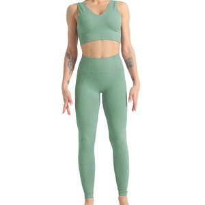 Échantillon personnalisé 2 pièces : Ensemble haut de sport/yoga à manches longues et dos nu, et leggings de yoga push-up pour la gym. Fabricant OEM ODM - Product Image 3
