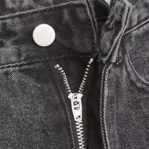 Pantalon en jean OEM 2026 taille haute coupe droite pour femme avec broderie nœud, coupe ample, décontracté et respirant - Product Image 3