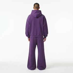 Conjunto deportivo de dos piezas de alta calidad, 100% algodón polar, personalizado, con sudadera con cremallera completa y pantalones jogger de pierna ancha para hombre. - Product Image 4