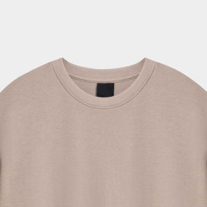 Camiseta cómoda para hombre, 100% algodón, corte regular, informal, manga corta, cuello redondo, con logotipo personalizado, colores sólidos, tejido de punto. - Product Image 3